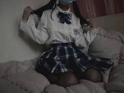 2022-02-13原创认证哥哥非要我穿JK黑丝乳交口交，最后还射屁股上了-91视频-91自拍-国产自拍