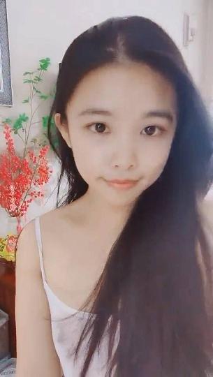 反差表美女大尺度自慰视频福利36643577_几许渔_20220513_141645