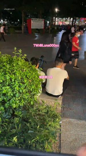 露脸天花板级别魔鬼身材顶级露出艺术家推特网红娜娜闹区饭店街边挑战各种人前露出已经翻车115.mov