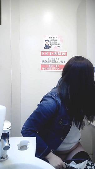 商场~写字楼~厕拍完美近视角偷拍近百位露脸14