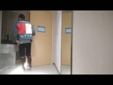 我去兄弟  居然无套操外围  胆子太大了