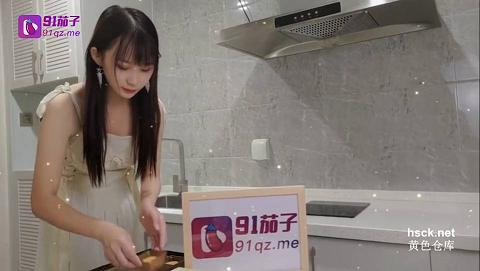 91茄子大美女糖糖哥哥嫌弃妹妹做的月饼最后内射中出