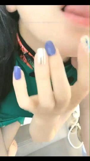 穿着旗袍黑丝被内射