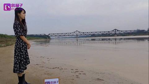 91茄子大美女糖糖负债百万的女孩河边自杀被救下内射中出-网红糖糖