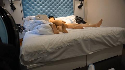 上海艺术学院学妹与自家男友性爱自拍