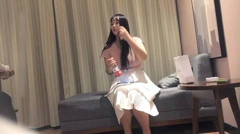 跟丰满巨乳小姐姐的酒店激情一夜