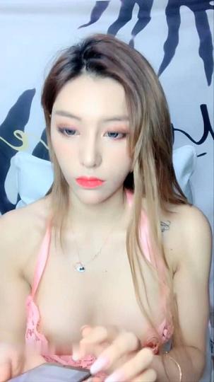 气质荡女主播在线激情自慰