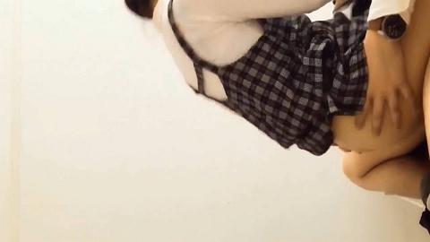 公司学院派白嫩性感美女自驾游回来送她回家