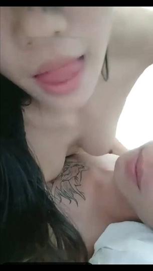 妹妹是魔鬼 清纯萌妹子和纹身炮友啪啪