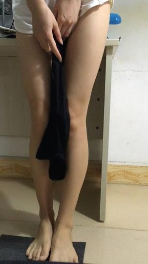 爱穿袜袜的小公举23