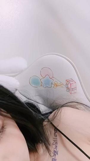 草莓酱QQ的_20220323