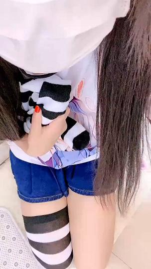 品福利姬美女小萝莉吃掉瑶瑶视频福利ll2