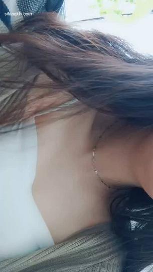 超骚大三学生妹曦曦曦曦_20221127-104053-337_new.avi