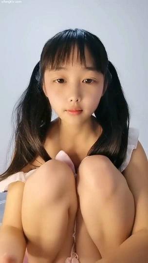 从萝莉，到孕期，到生完变回萝莉。给大佬们发福利了20211210