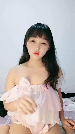 从萝莉，到孕期，到生完变回萝莉。给大佬们发福利了萝莉20022022-4.17.avi