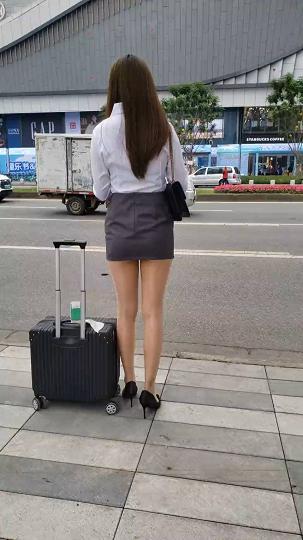 油亮肉丝OL包臀裙1~1