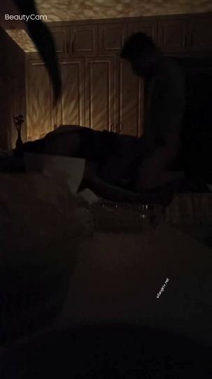 私密电报付费群贵宾席专属福利~长沙极品网红CD美佳琪露脸私拍~男女妖三性~混交5P群魔乱舞1259.avi