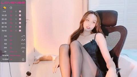 新春福利第三弹SP站极品主播ANNVV娜娜超高颜值黑丝高跟喷水大秀66