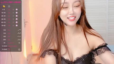 新春福利第三弹SP站极品主播ANNVV娜娜超高颜值黑丝高跟喷水大秀21