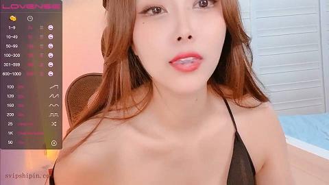 新春福利第三弹SP站极品主播ANNVV娜娜超高颜值黑丝高跟喷水大秀24