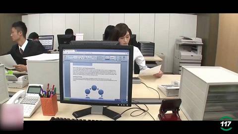 水果派解说117AV是对现代人自我孤独感的回应和疗愈