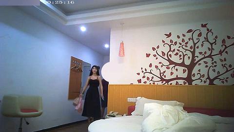 国产视频-91胖kyo--酒店开房偷拍黑裙高跟小柳岩特写玩弄视觉炸场，对白骚气无比，4K高清特写