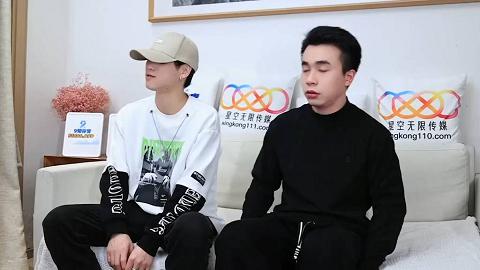 国产视频星空传媒XKQP-027学长的巨乱女友诱惑我插入骚逼