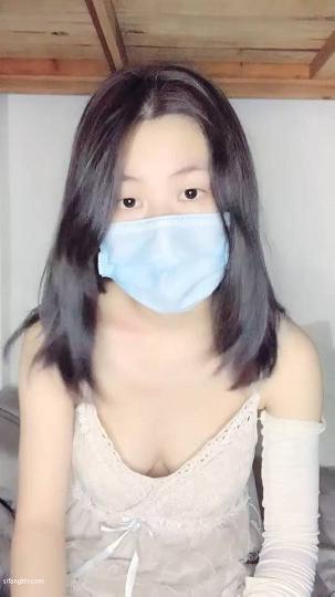 37812245_咬掉樱桃_20220713_030258