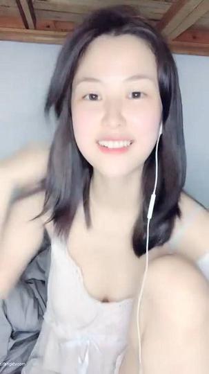 37812245_咬掉樱桃_20220714_015916