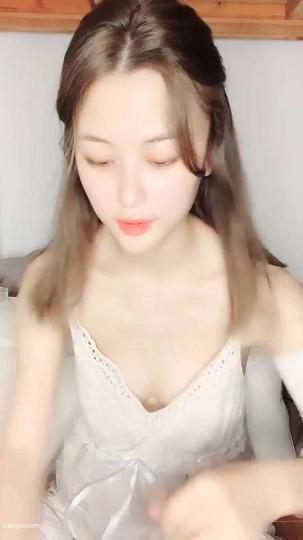 37812245_咬掉樱桃_20220722_012728