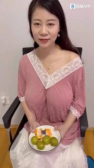 今天吃颗李子