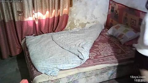 城中村几个颜值姐妹租用民房改专用炮房为各个年龄段的男性提供快餐服务有个极品干这个可惜了new_2023115