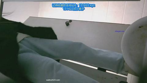 学生公寓附近女厕全景偷拍20230305093711_00001111.mov