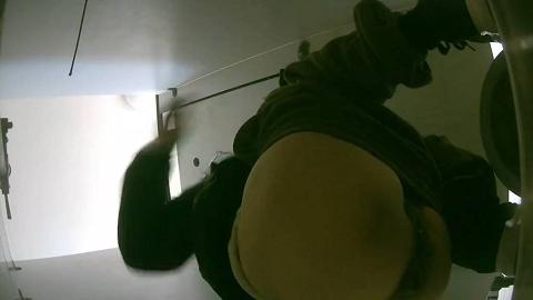 学生公寓附近女厕全景偷拍20230308093711_0000154.mov