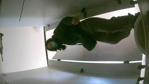 学生公寓附近女厕全景偷拍20230308093711_0000153.mov