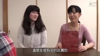 完全成了受虐男 在老婆老屋的糊口 吉川愛美