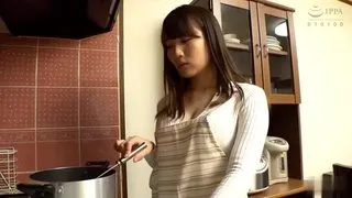 童貞息子を溺愛するデカRu母が一緒に进浴