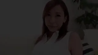 和媽媽們一路往市平易近泳池的好身材妹子惹人谛视 挨人看到就濕了的G杯