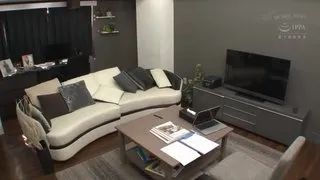 開腿羁绊飞腾襲擊 下藥肏到學生模特連續噴se