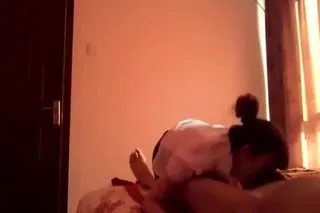 扞一个在北京卖服装的女