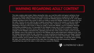 赤と黖さらに純白    女の裸エプロン