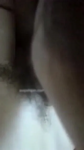 对白有趣的姐弟论秀有狼友问是不是是亲生的这弟弟长得太奇芭了有点像傻根