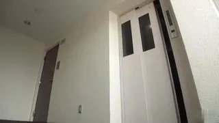 数量限制 ロリ専科 純粋で 無口な 笑顔のかわいい美年轻美女 あい 星奈あい パンティと生写真付き