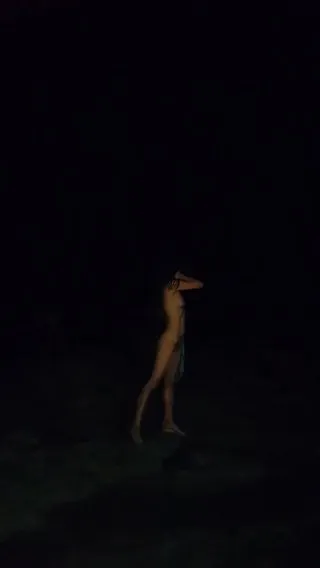 推特福利账号-极品身材美男户外居屋露出 蜂腰翘臀大年夜长腿 附私拍一五0P 高清七二0P第0一集