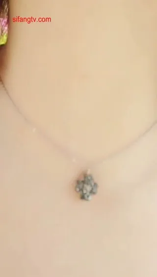 圆挺巨Ru户外主播 苍教员 勾搭帅哥户外野战席地而襙爆Ru烧货真扛Cying语啷叫巨Ru够玩一年高清完全版第0一集