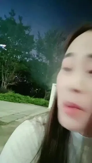 烧气少妇演绎勾引摩的小哥啪啪厕所尿尿回屋啪啪大年夜战开裆肉丝大年夜力抽插很是诱惑不要错过第0一集