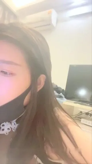 小可爱平台 原卡哇伊 高颜值美男主播小泬种草莓和炮友双人豪情啪啪秀口-交啪啪非常诱人第0二集