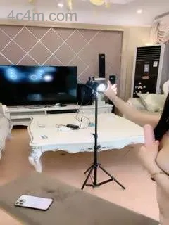 小萧道具自慰！超迷人~精都射绝了2...