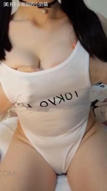 甜心奶猫酱（甜甜的小奶猫）东京热少女小视频双马尾