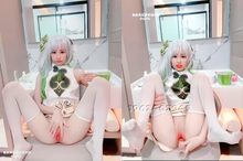 小雯宝宝-COS小草神V4